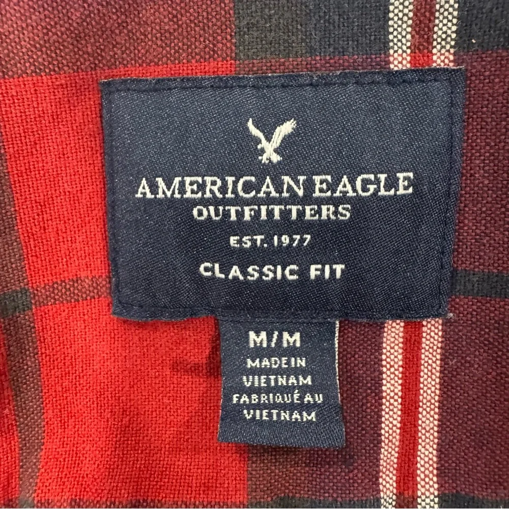 American Eagle Outfitters Red Plaid Shirt - Picture 7 of 8